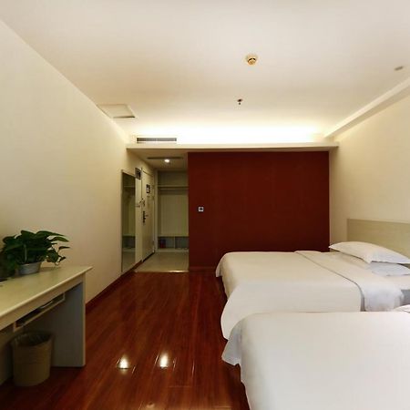 Hanting Hotel Chongqing North Railway Station Екстериор снимка