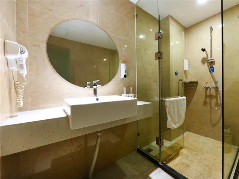 Hanting Hotel Chongqing North Railway Station Екстериор снимка